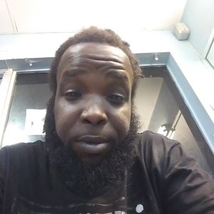 Meet your Posher, Kenyatta